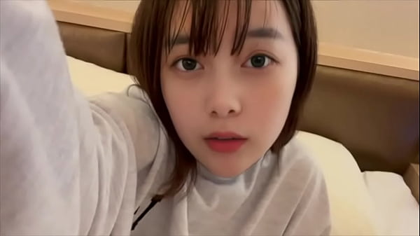 【女子大生のオナニールーティン】大学終わって臭い体臭のままおまんこをゆっくり撫でながらオナニー。