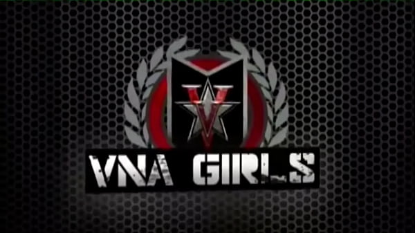 Horny Lesbians Vicky Vette And Carmen Valentina Eat Their Pink Muffs!