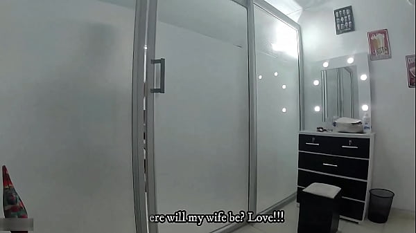 Mi amigo que es Gigolo le folla el coño a mi esposa mientras yo los grabo – PORNO EN ESPAÑOL